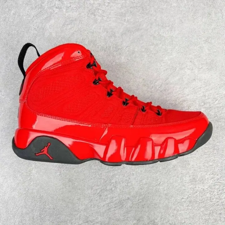 Air Jordan 9 in Gym Red