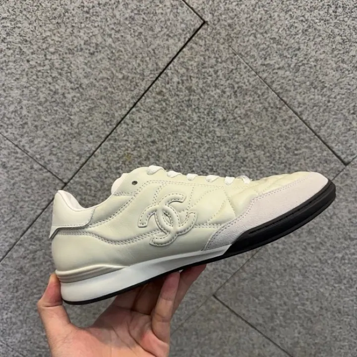 Asics SEIZE in Bone